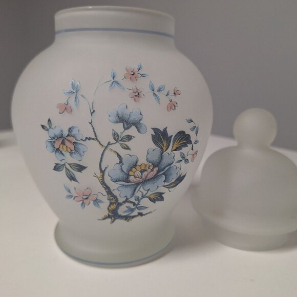 Viking USA Frosted Glass Jar Bell Lid Floral Design Crystal - Picture 2 of 6